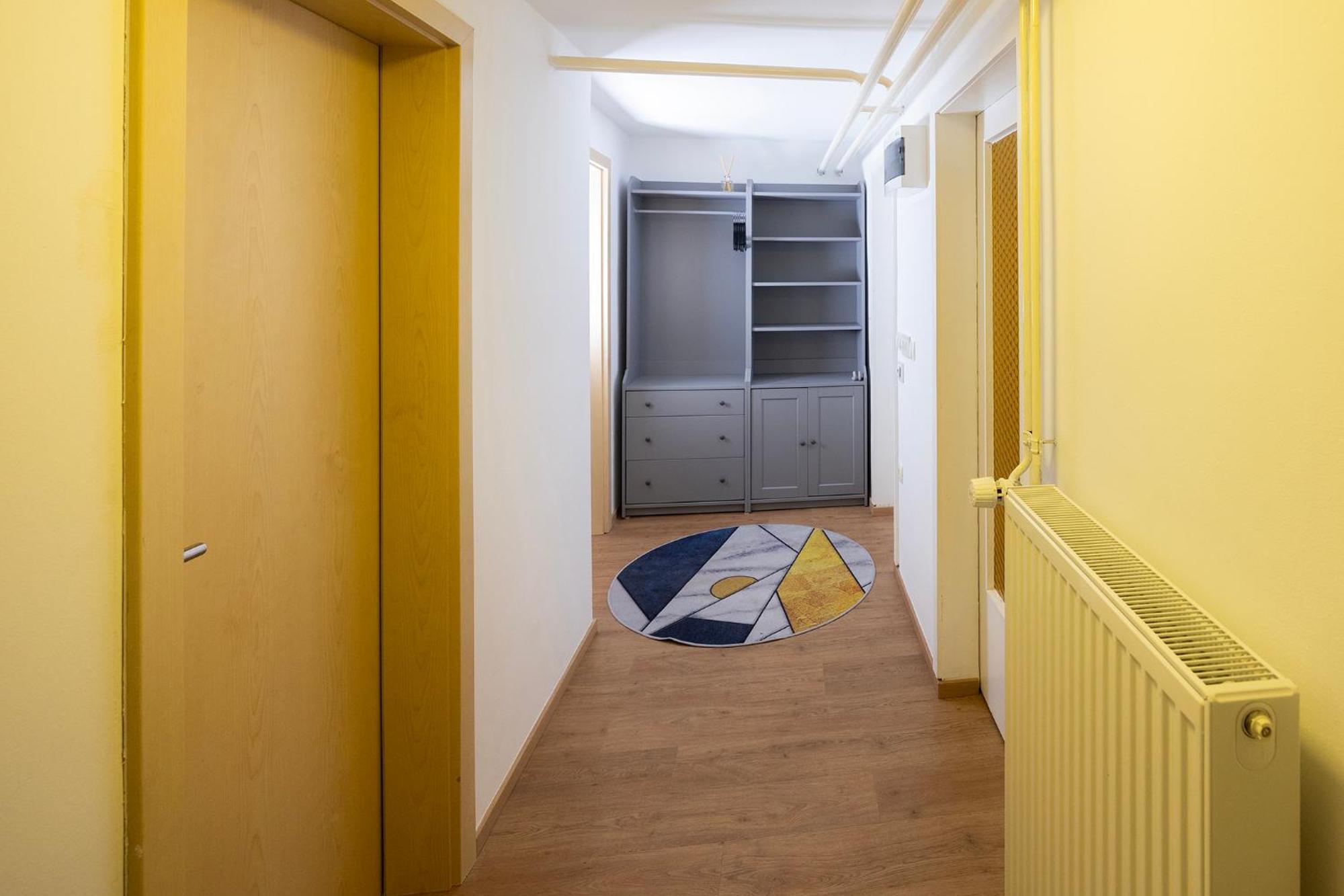 Papas Apartment Lesce  Bagian luar foto