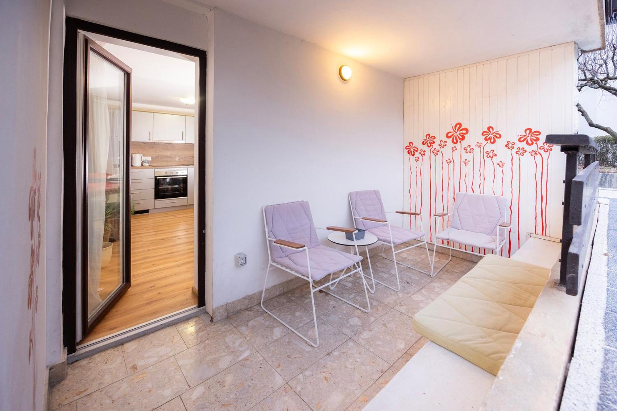 Papas Apartment Lesce  Bagian luar foto