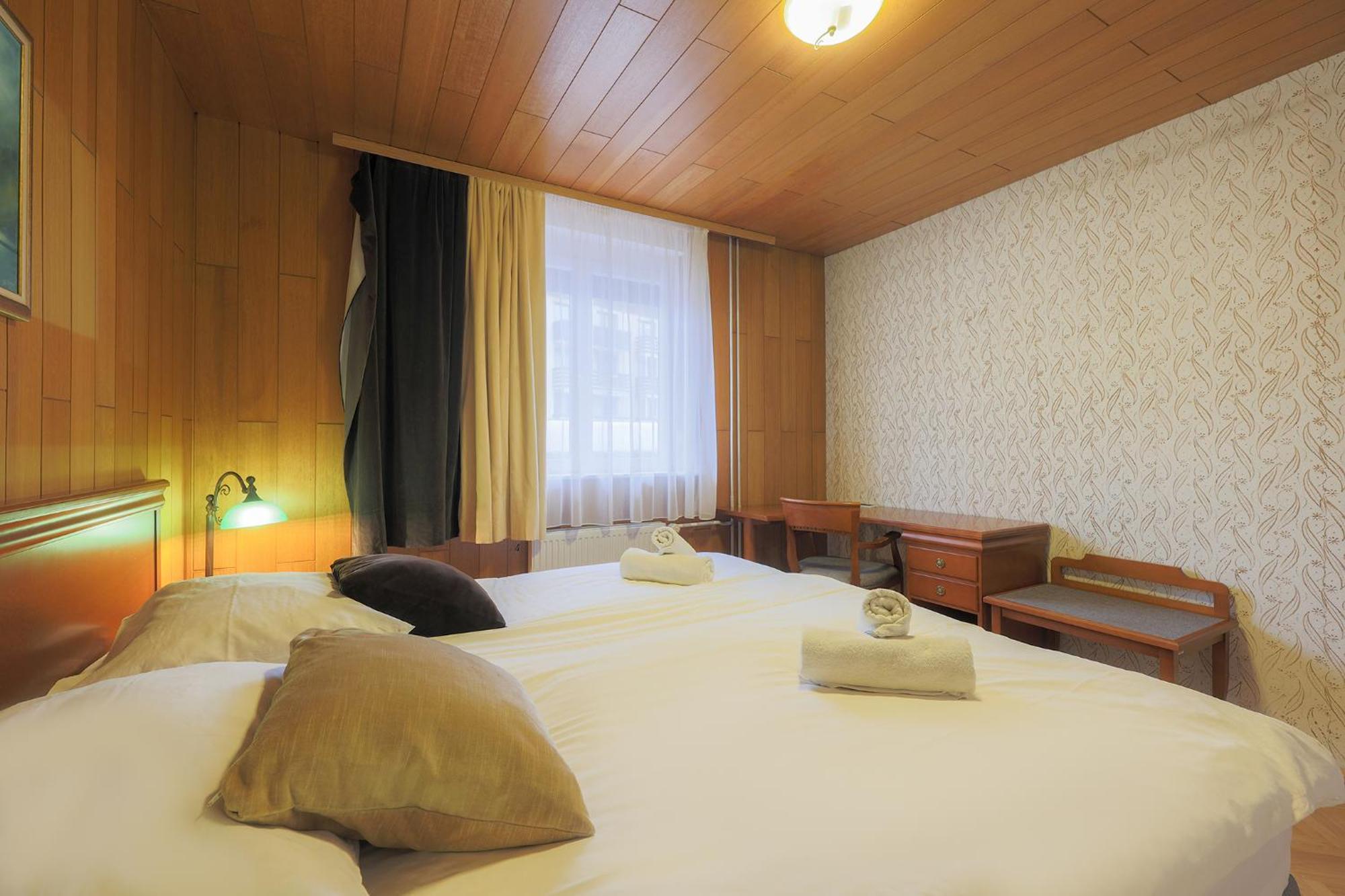 Papas Apartment Lesce  Bagian luar foto